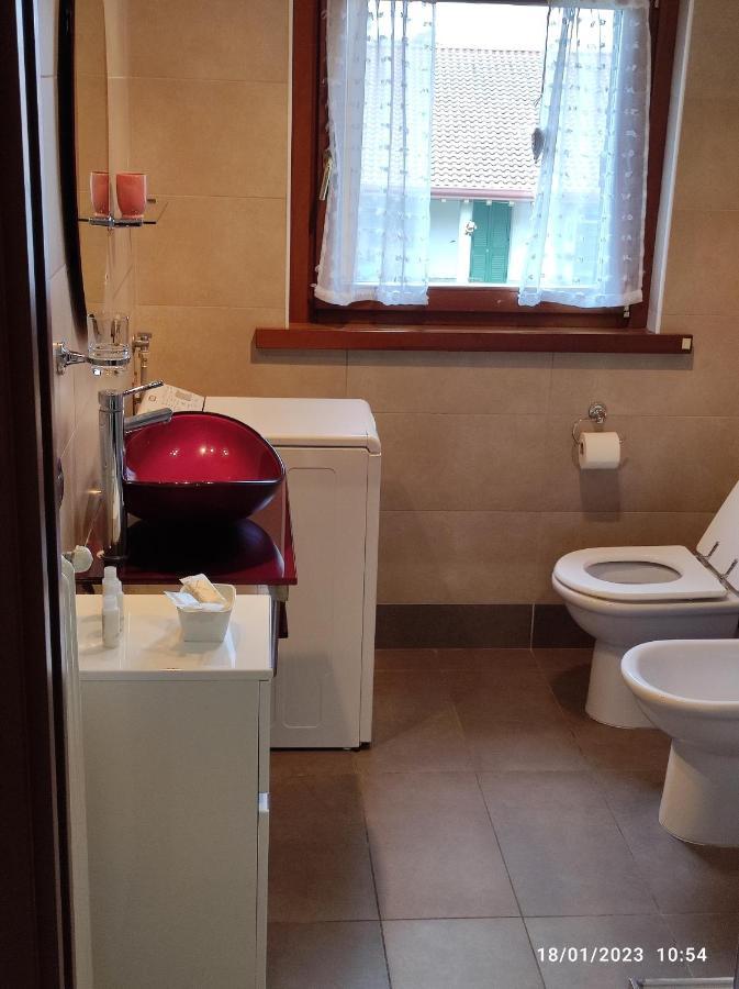 Casa Vacanze Da Riki Appartamento 2 Пескиера дел Гарда Екстериор снимка