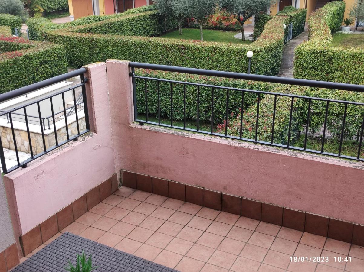 Casa Vacanze Da Riki Appartamento 2 Пескиера дел Гарда Екстериор снимка