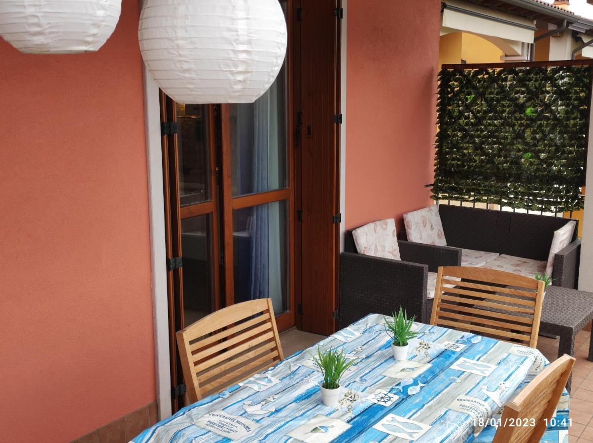 Casa Vacanze Da Riki Appartamento 2 Пескиера дел Гарда Екстериор снимка