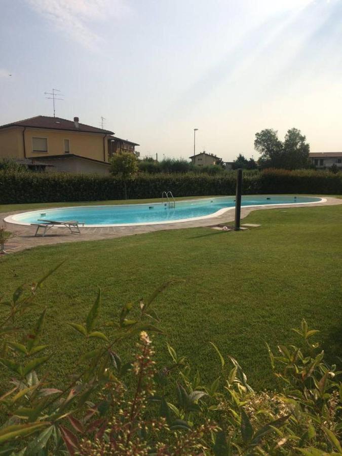 Casa Vacanze Da Riki Appartamento 2 Пескиера дел Гарда Екстериор снимка
