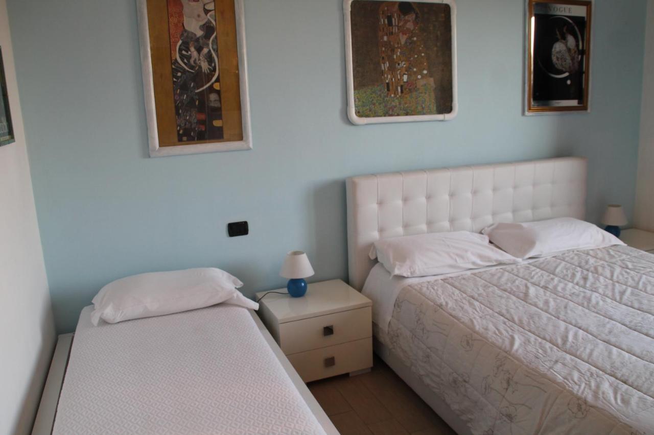 Casa Vacanze Da Riki Appartamento 2 Пескиера дел Гарда Екстериор снимка
