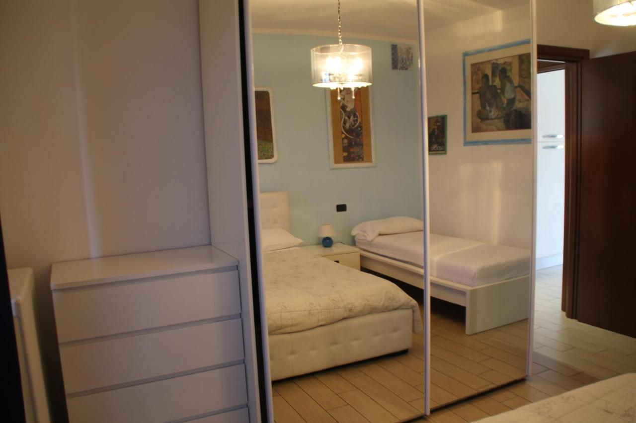 Casa Vacanze Da Riki Appartamento 2 Пескиера дел Гарда Екстериор снимка
