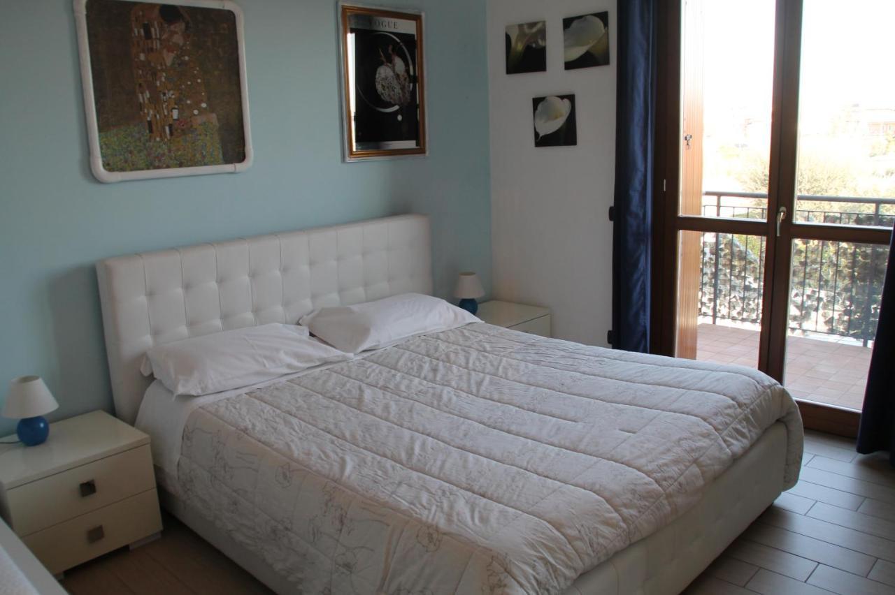 Casa Vacanze Da Riki Appartamento 2 Пескиера дел Гарда Екстериор снимка